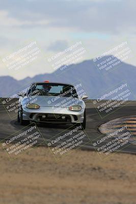 media/Jan-26-2025-SCCA SD (Sun) [[bcf61ed115]]/4-Women Novice/Session 3 (Turn 12/